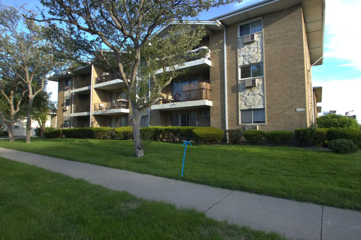 4755 W 101st Street, Oak Lawn, IL 60453 - #1