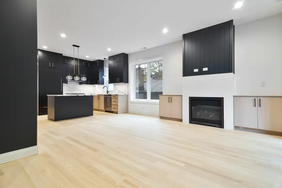 5446 S Kimbark Avenue #2, Chicago, IL 60615 - #3