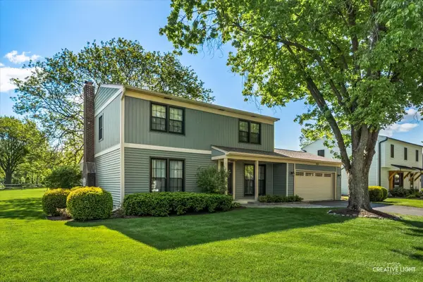 1651 Casa Solana Drive, Wheaton, IL 60189