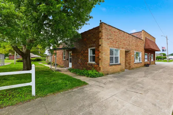 409 Main Street, Crescent City, IL 60928