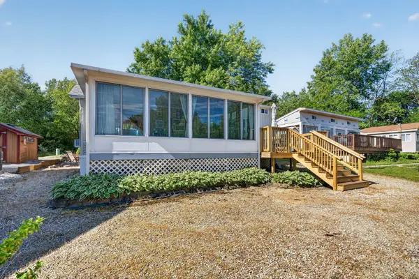 143 Fossil Lake Court, Wilmington, IL 60481