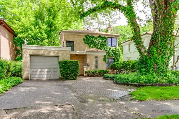 1741 Beverly Place, Highland Park, IL 60035