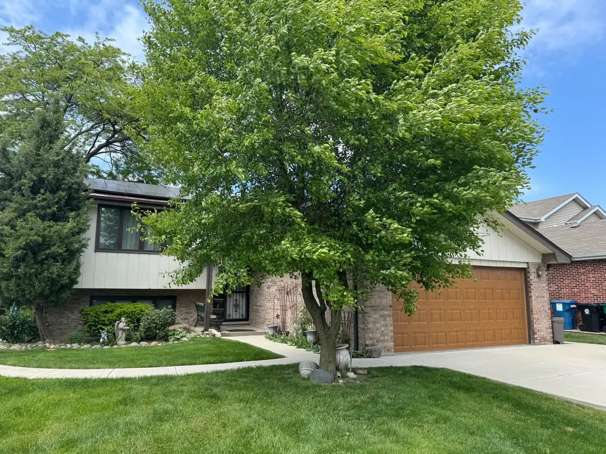 7432 Beloit Avenue, Bridgeview, IL 60455 - #1