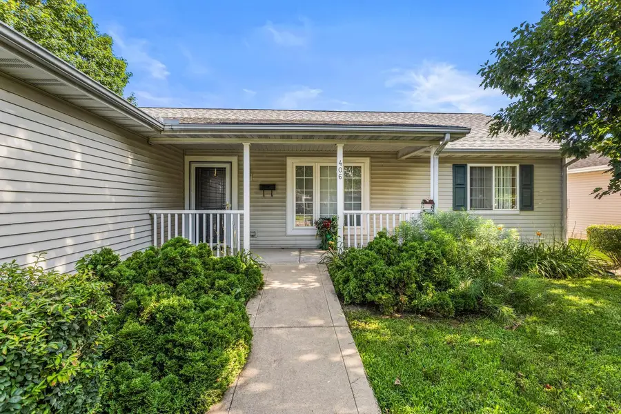 406 E Beardsley Avenue, Champaign, IL 61820 - #3
