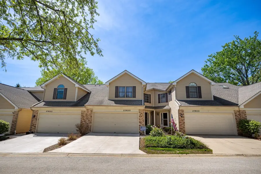 27W225 Ash Court, Winfield, IL 60190 - #2
