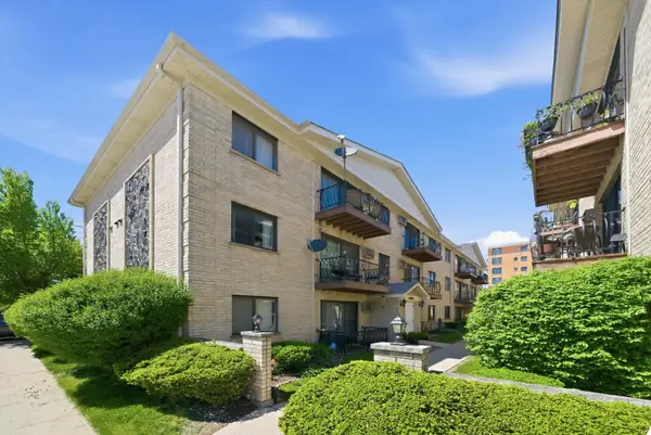 7204 W Cortland Street #205, Elmwood Park, IL 60707
