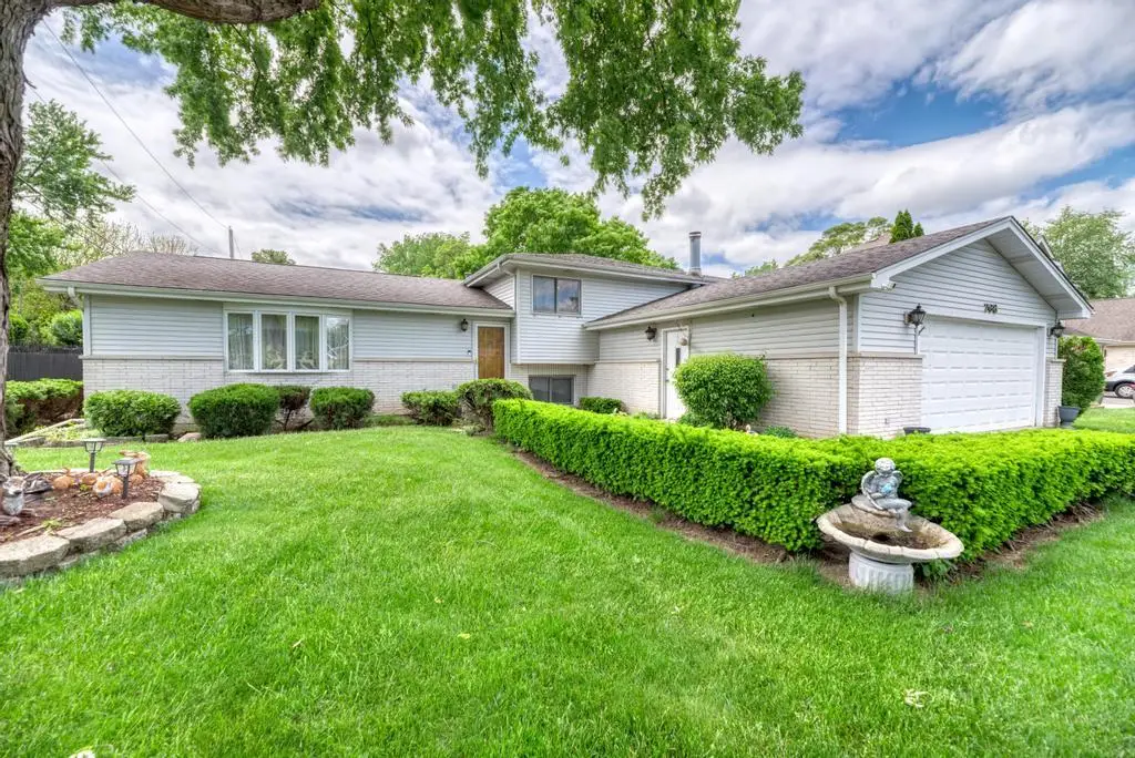 768 George Street, Bensenville, IL 60106 - #1