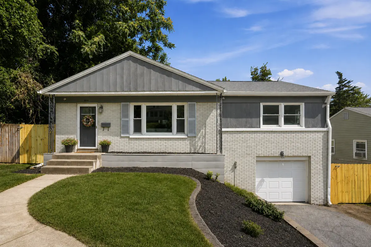 3215 11th Avenue C Avenue, Moline, IL 61265 - #1