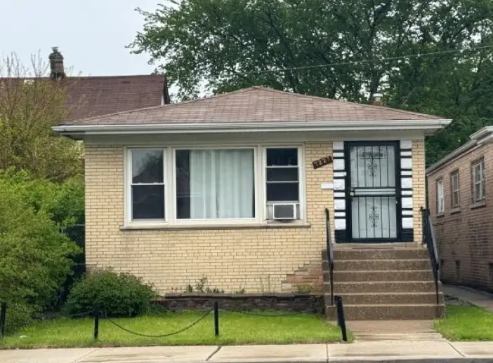 7227 S Damen Avenue, Chicago, IL 60636 - #2