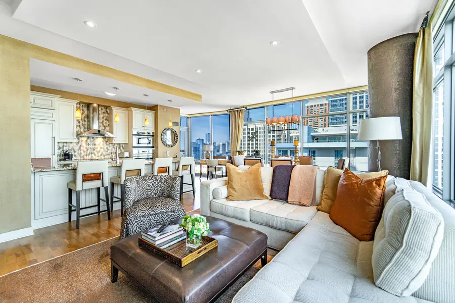 100 E 14th Street #2201, Chicago, IL 60605 - #3
