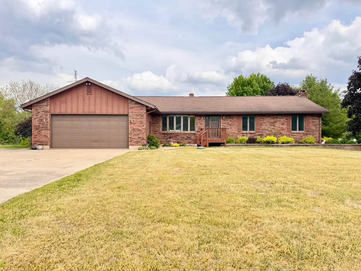 758 Marine Drive, Dixon, IL 61021 - #1