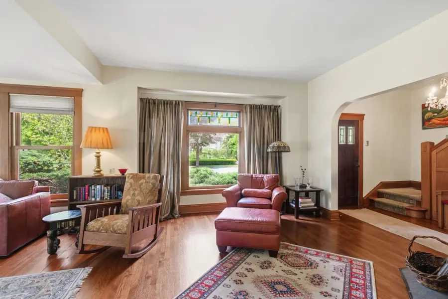 1021 N Sheridan Road, Waukegan, IL 60085 - #2