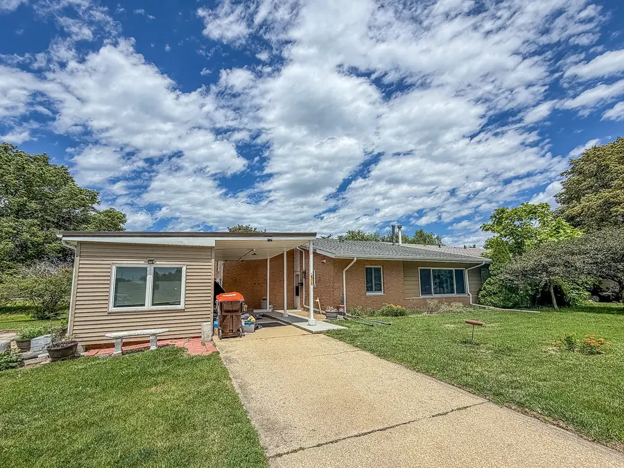 415 W Frost Avenue, Rantoul, IL 61866 - #2