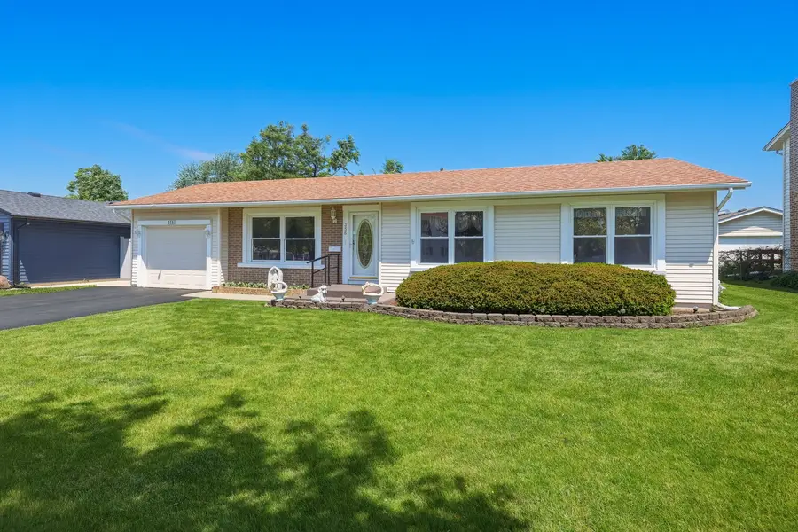 356 Banbury Avenue, Elk Grove Village, IL 60007 - #2
