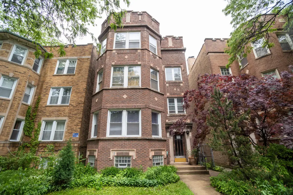 2226 W Arthur Avenue #1, Chicago, IL 60645 - #1