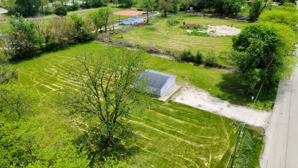 301 N West Street, Marengo, IL 60152