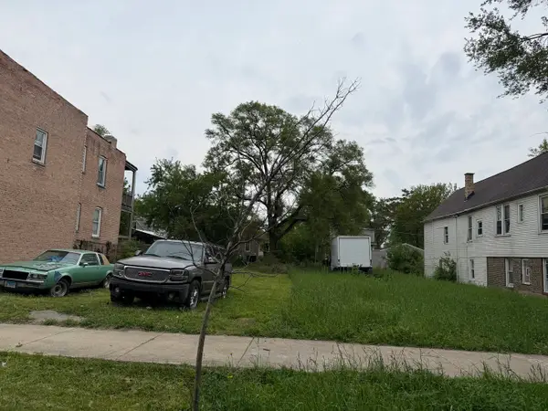 6935 S Hermitage Avenue, Chicago, IL 60636