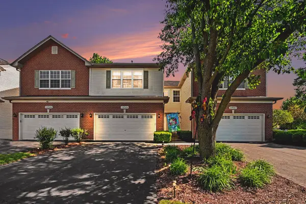 24044 Walnut Circle, Plainfield, IL 60585