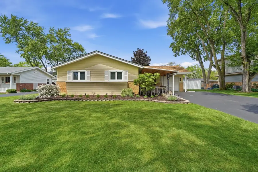 540 Milan Lane, Hoffman Estates, IL 60169 - #2