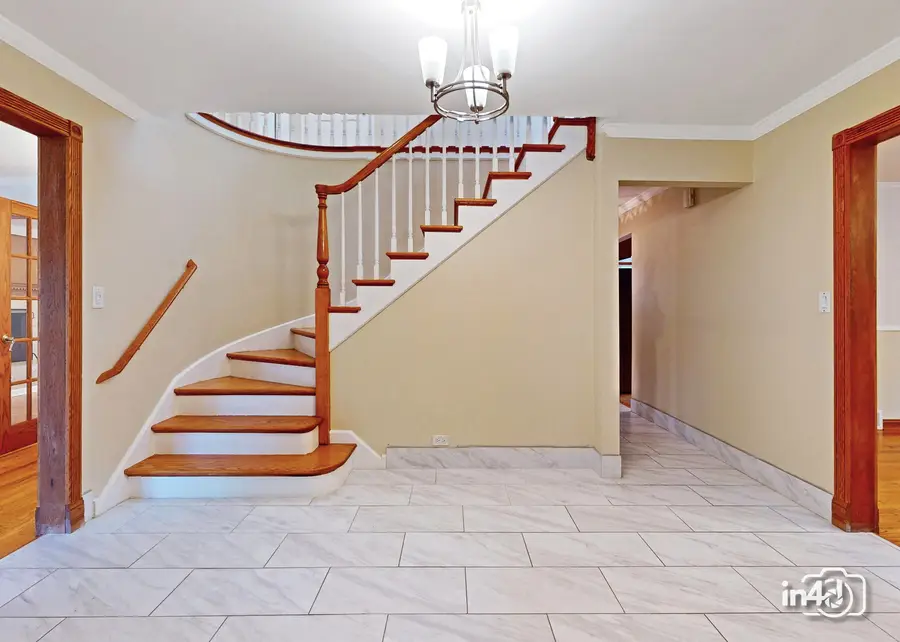 2745 Covert Road, Glenview, IL 60025 - #2