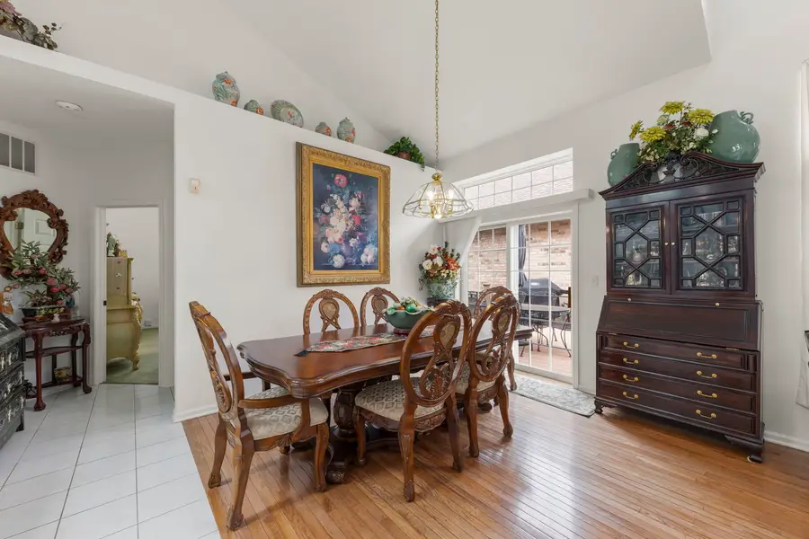 1610 Astor Avenue, Oakbrook Terrace, IL 60181 - #3
