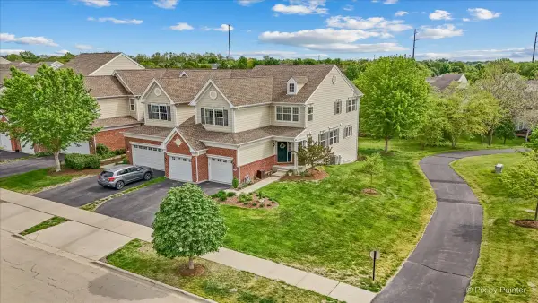 1131 Falcon Ridge Drive, Elgin, IL 60124