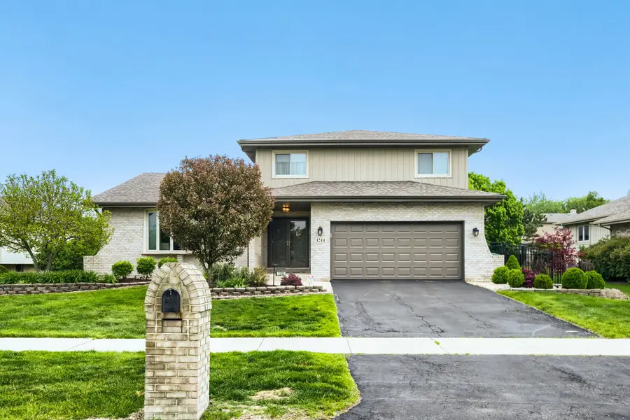1244 Newbridge Avenue, Lockport, IL 60441 - #2