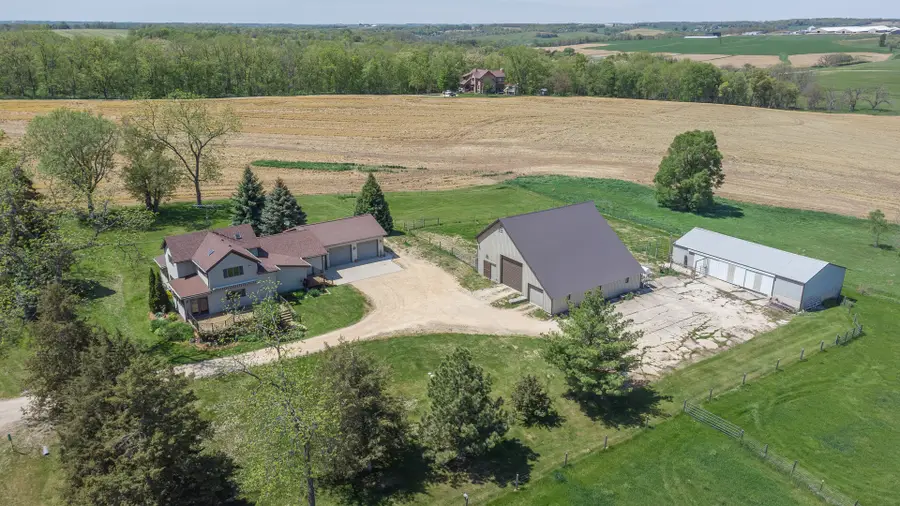 25303 Spring Valley Road, Shannon, IL 61078 - #3
