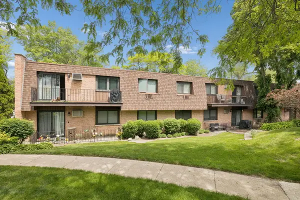 550 E Main Street #2A, Barrington, IL 60010