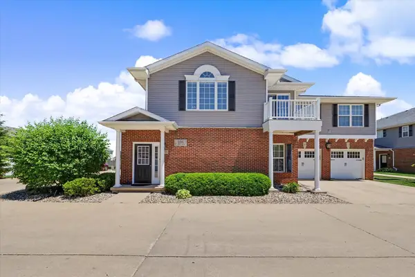 106 Essex Lane #3, Savoy, IL 61874