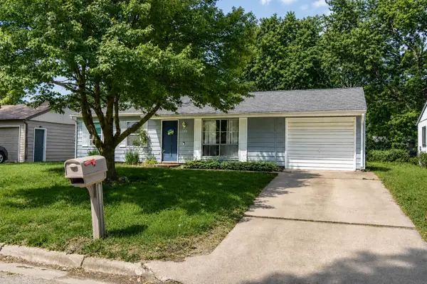 1205 N Nixon Drive, Pontiac, IL 61764