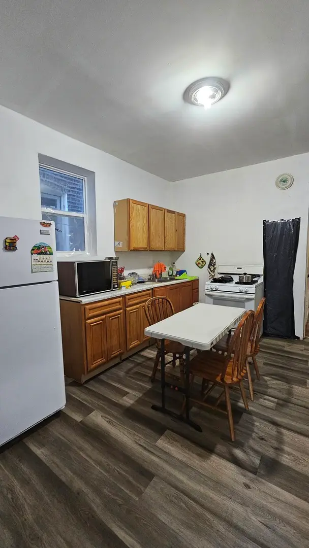 2403 S St Louis Avenue, Chicago, IL 60623 - #3