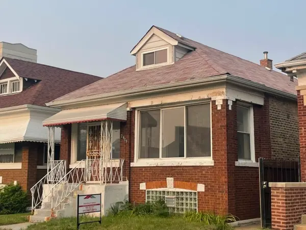 7919 S Kenwood Avenue, Chicago, IL 60619