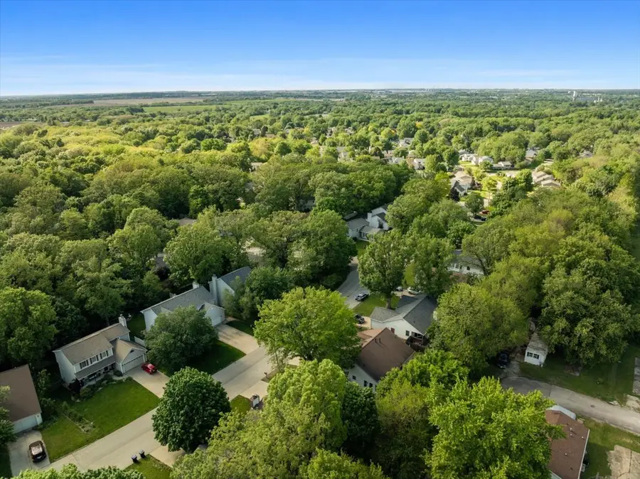 2506 Timberview Drive, Bloomington, IL 61701 - #3