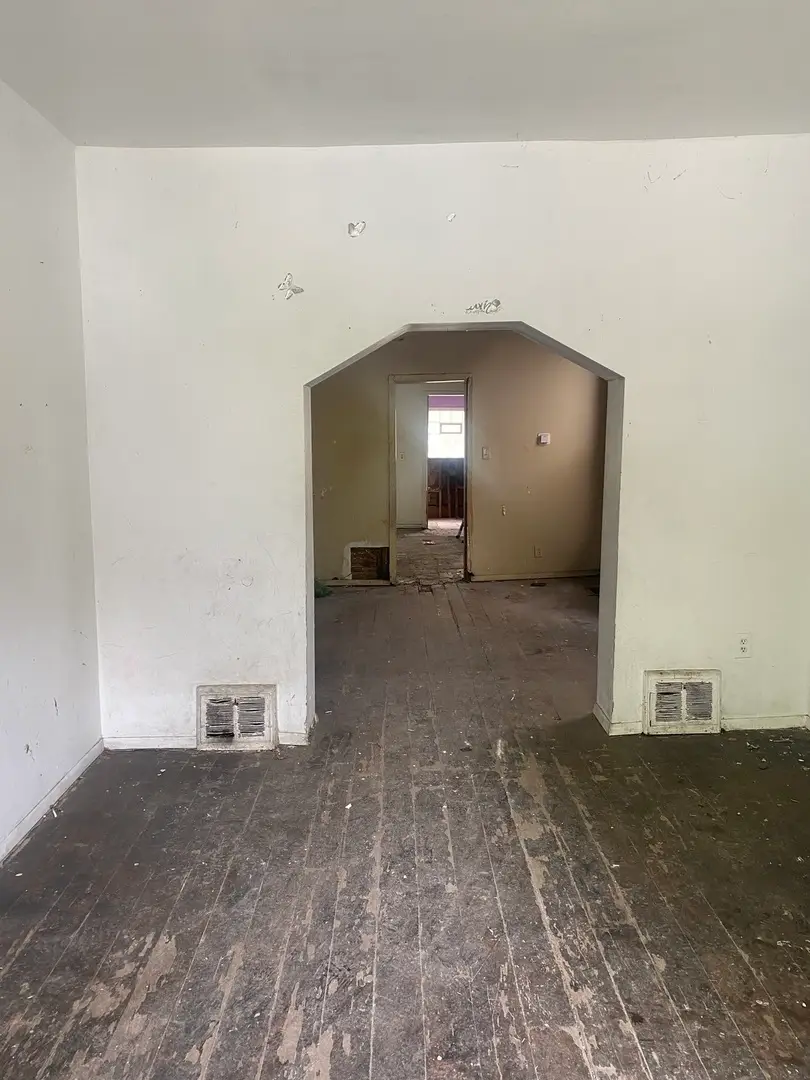 6905 S Woodlawn Avenue, Chicago, IL 60637 - #2