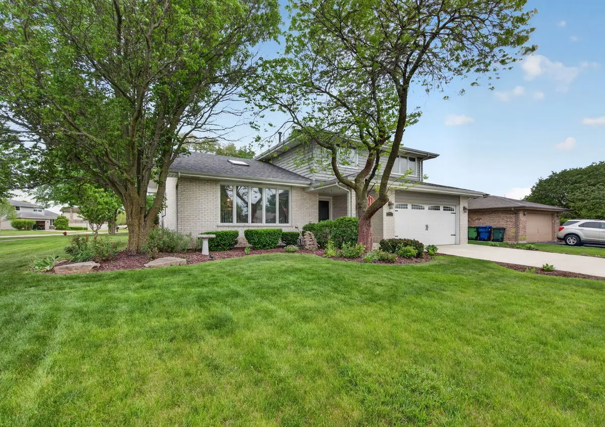 7701 Lakeview Terrace, Frankfort, IL 60423 - #1