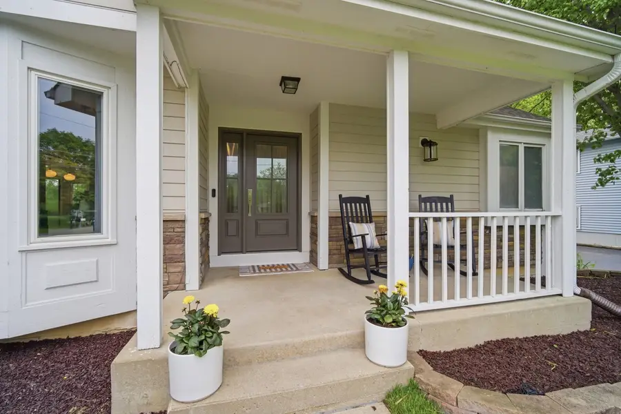 1920 Hazelwood Drive, Lindenhurst, IL 60046 - #3