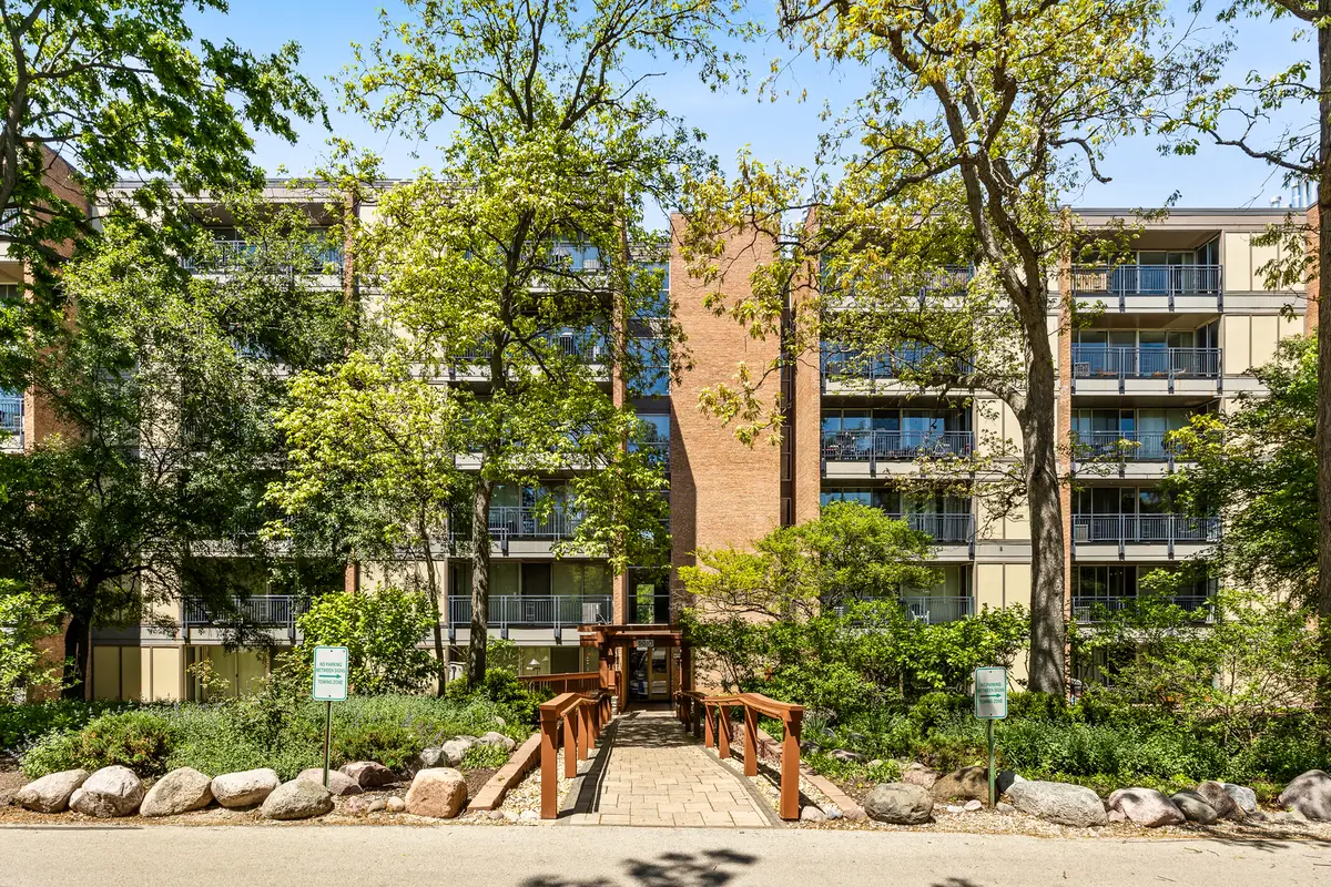 6010 Oakwood Drive #3H, Lisle, IL 60532 - #1