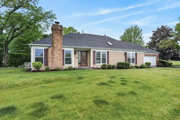 131 Camden Court, Lincolnshire, IL 60069
