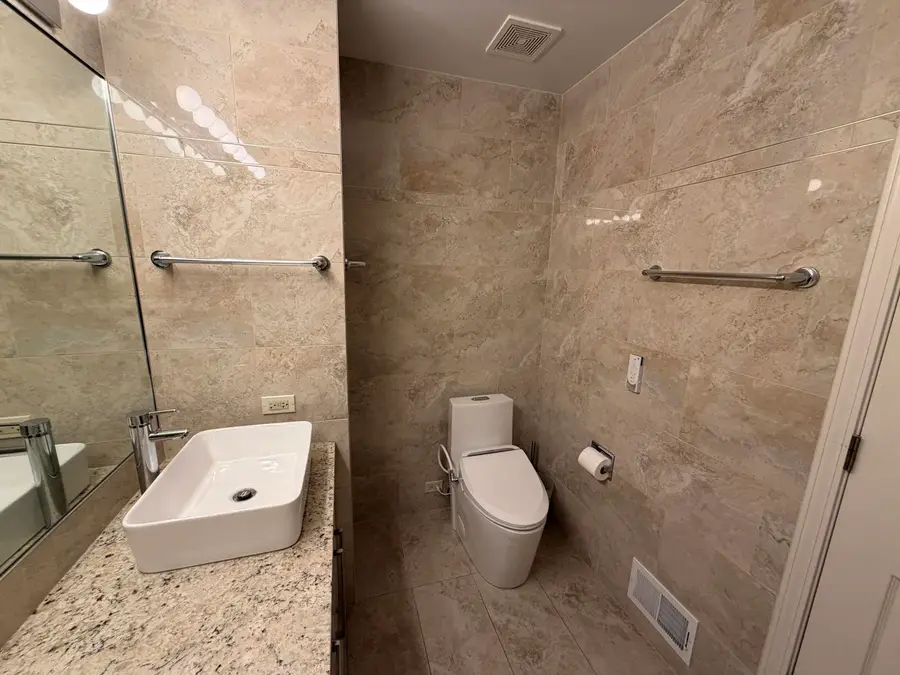 305 Bloomfield Court, Vernon Hills, IL 60061 - #3