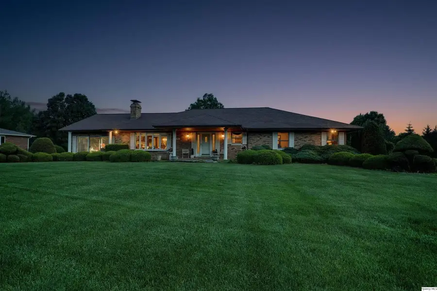 630 Spring Lake Drive, Quincy, IL 62305 - #3