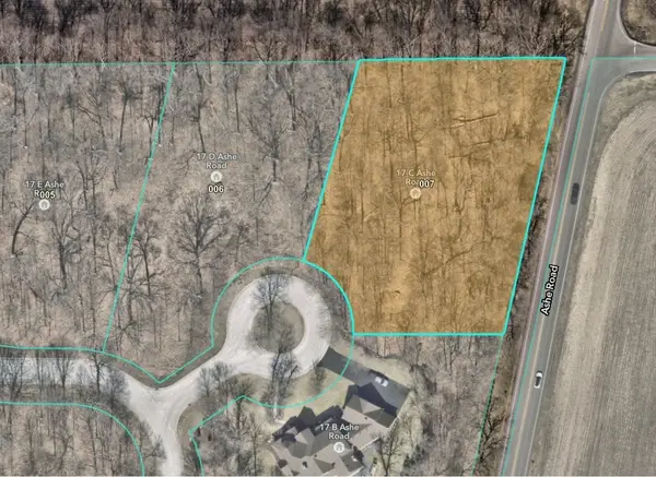 17 Ashe Road, Sugar Grove, IL 60554