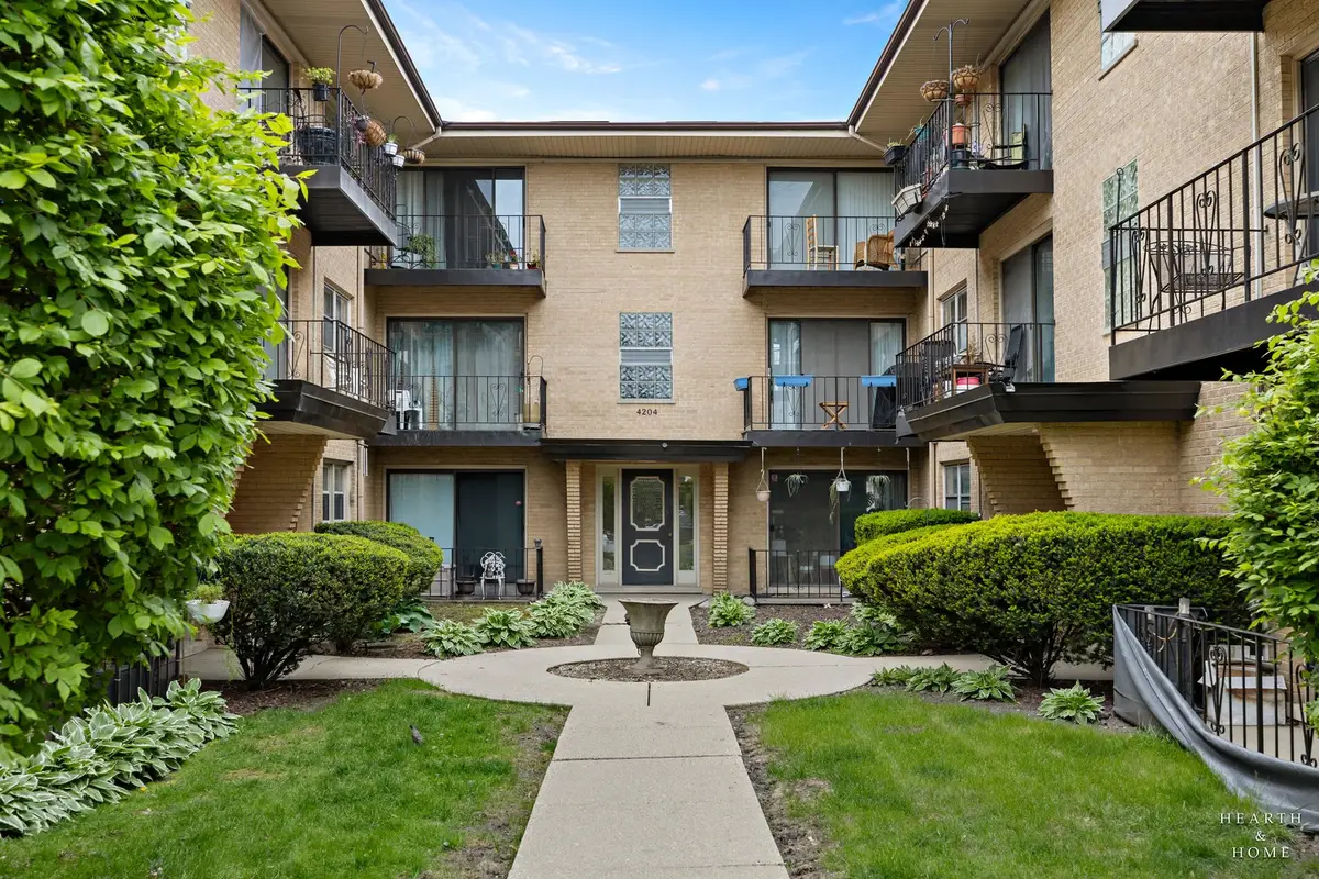 4208 N Keystone Avenue #3F, Chicago, IL 60641 - #1