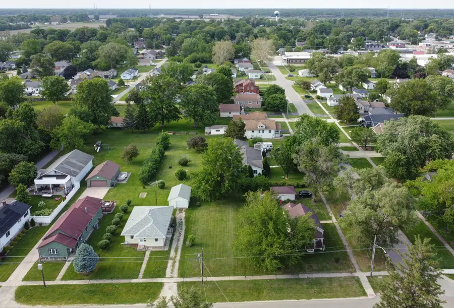 000 W Oak Street, Coal City, IL 60416 - #3