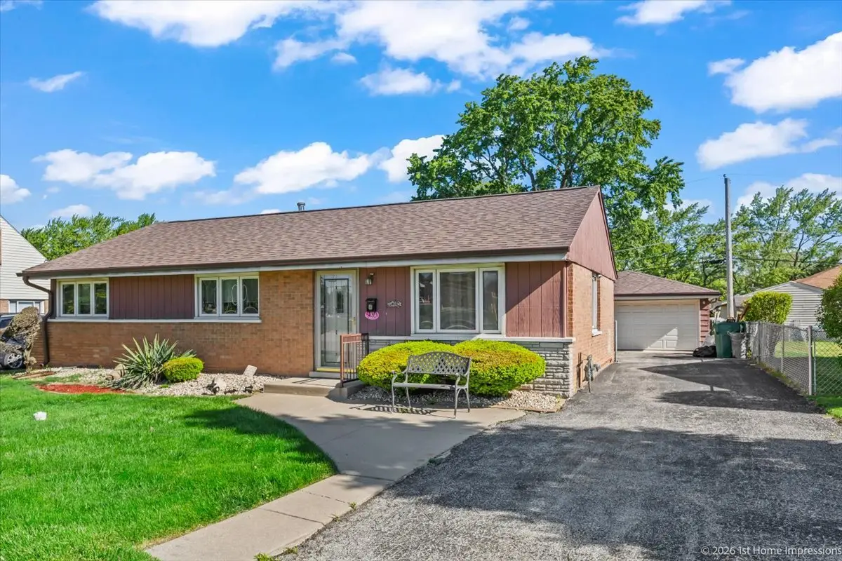 6328 W 85th Street, Burbank, IL 60459 - #1
