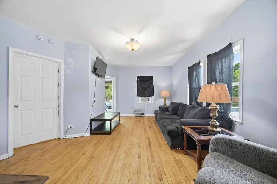 12124 S Edbrooke Avenue, Chicago, IL 60628 - #2