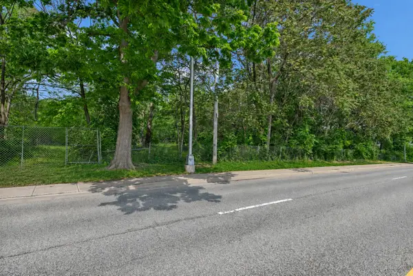 2623 Essington Road, Joliet, IL 60435