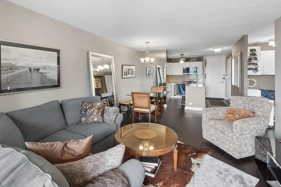 1960 N Lincoln Park West Avenue #1206, Chicago, IL 60614 - #3