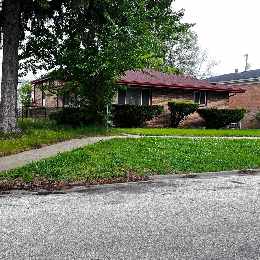 741 Buffalo Avenue, Calumet City, IL 60409 - #3