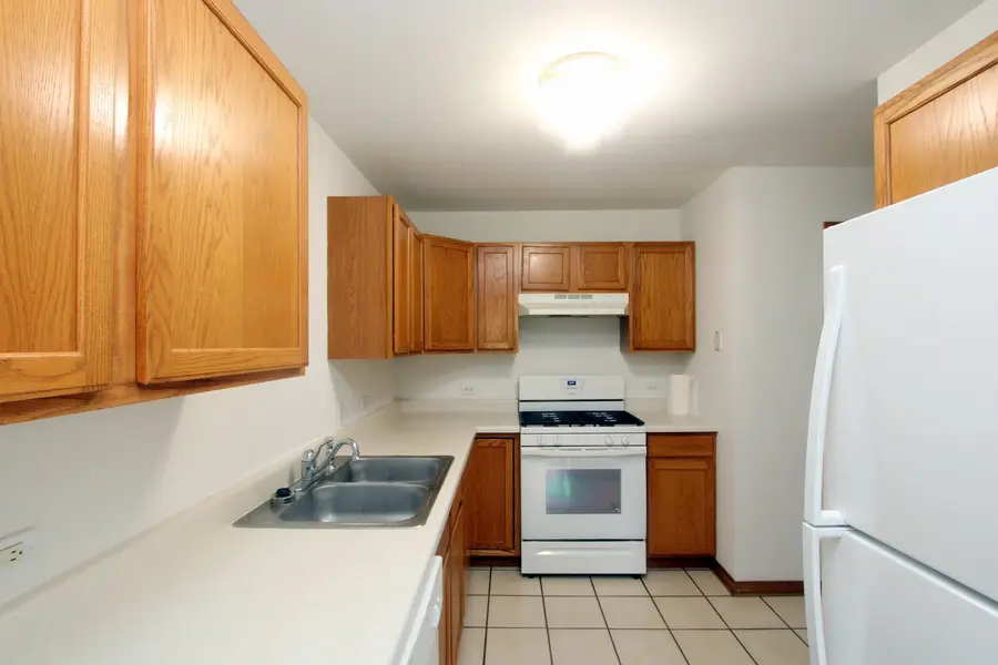 713 Carlisle Drive, Woodstock, IL 60098 - #3